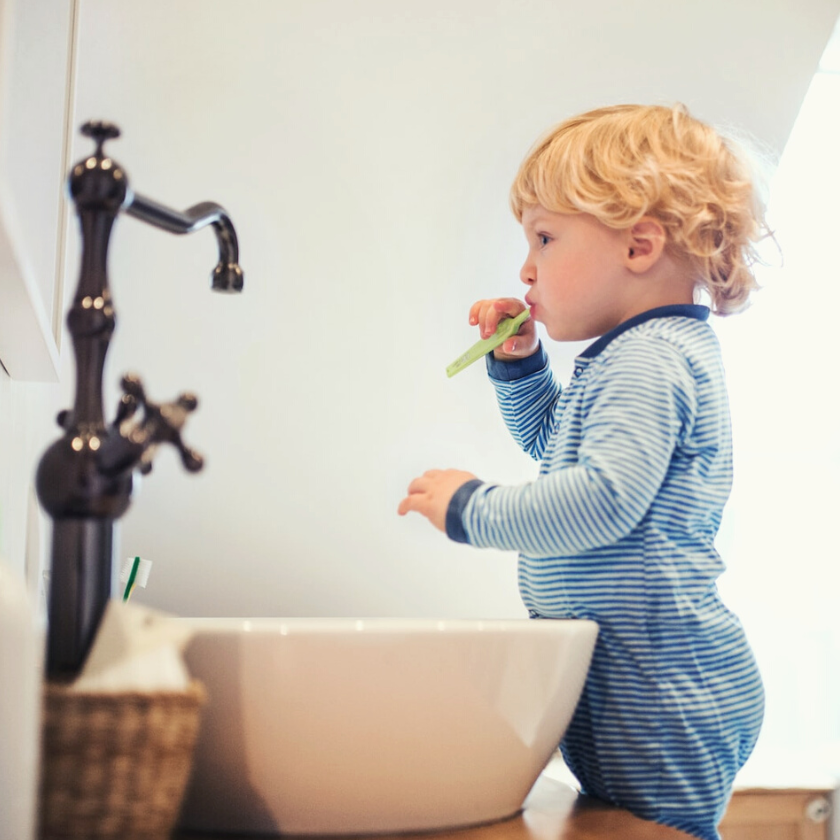 A Guide to Brushing Your Baby's Teeth